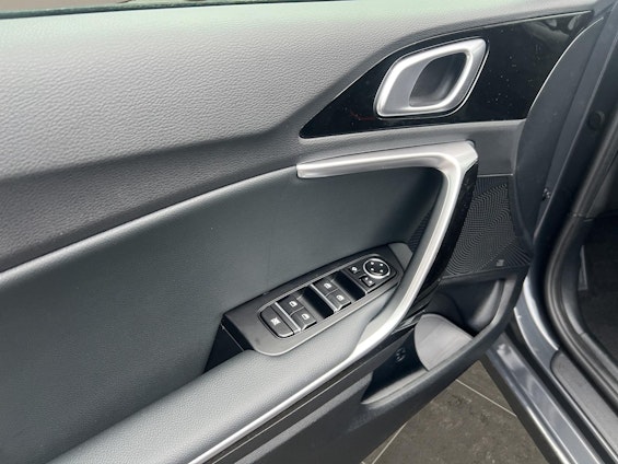 Fahrzeugbild 16 Fahrzeugbild 16