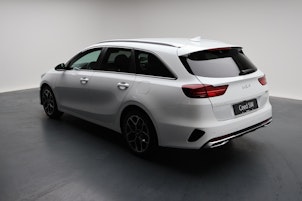 Vehicle image KIA Ceed SW 1.5 T-GDi MHEV GT-Line