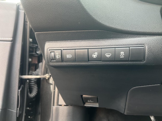 Vehicle image 15 Vehicle image 15