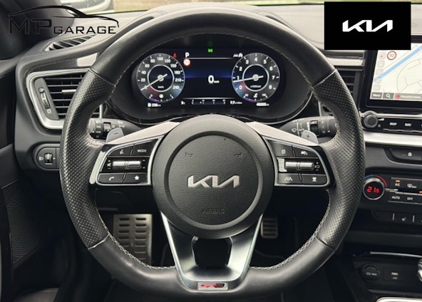 Vehicle image 8 Vehicle image 8