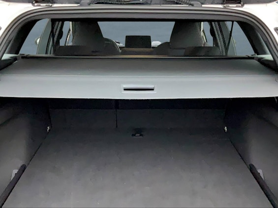 Vehicle image 10 Vehicle image 10