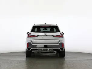 BMW X1 30e xDrive paddles