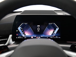 Vehicle image BMW X1 30e xDrive paddles