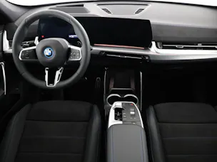 BMW X1 30e xDrive paddles