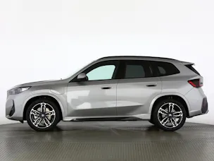 BMW X1 30e xDrive paddles