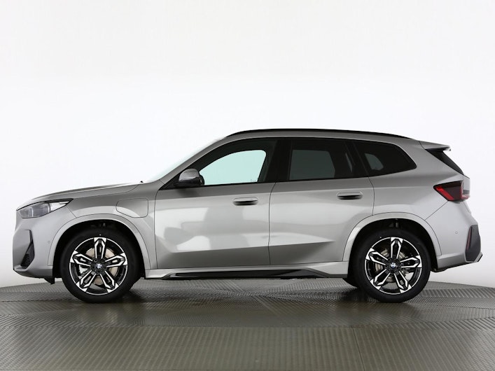 Vehicle image BMW X1