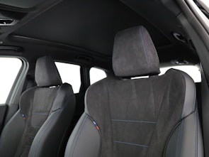 Vehicle image BMW X1 30e xDrive paddles