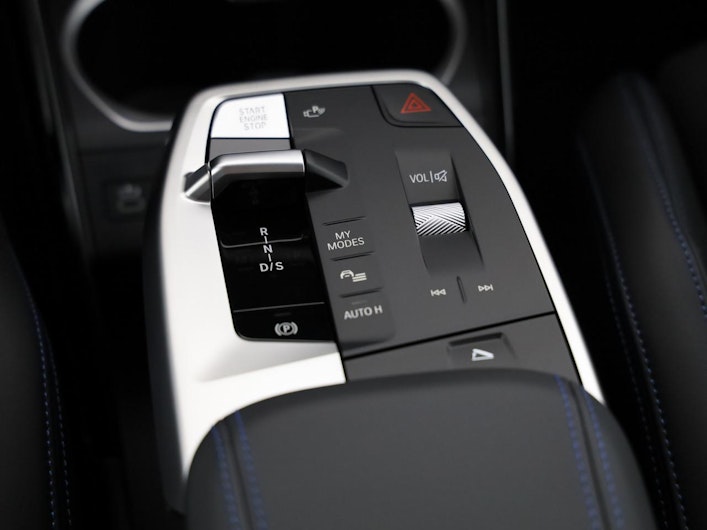 Vehicle image BMW X1