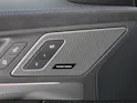 BMW X1 30e xDrive paddles
