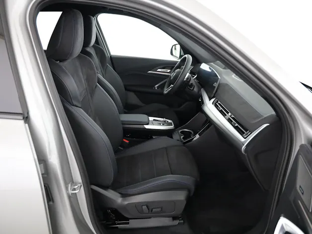 BMW X1 30e xDrive paddles