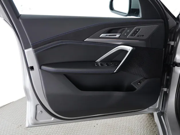 BMW X1 30e xDrive paddles