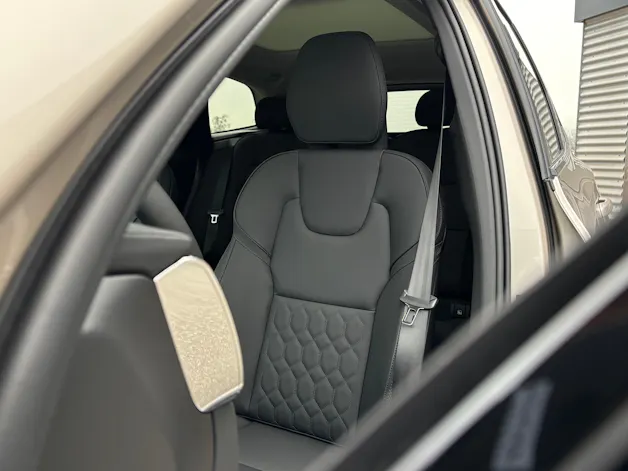 Volvo XC60 2.0 T6 TE Ultra Dark eAWD