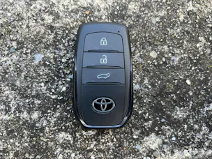 Toyota Land Cruiser 2.8 D 48V Invincible