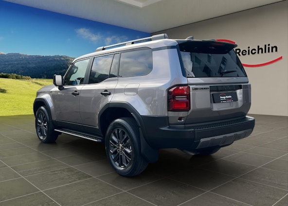 Vehicle image 2 Vehicle image 2