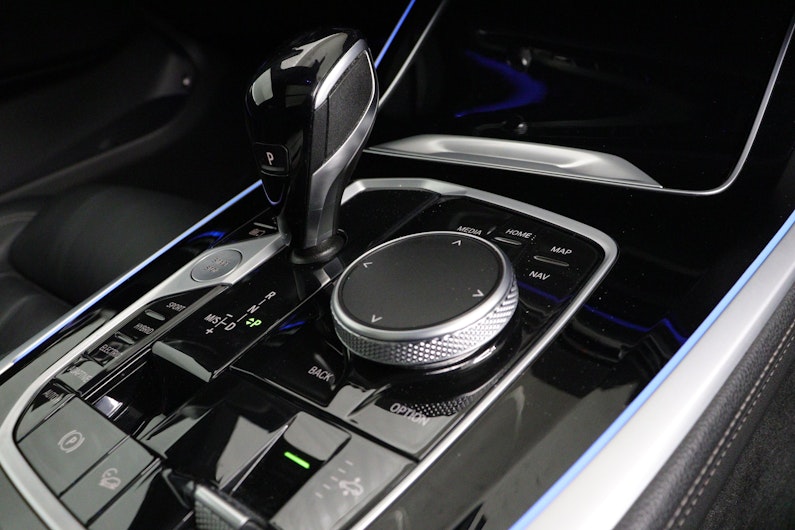 Vehicle image BMW X5