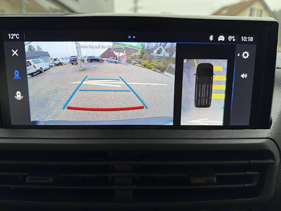 image du véhicule 8