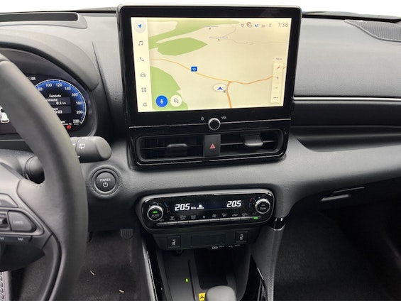 Vehicle image 8 Vehicle image 8