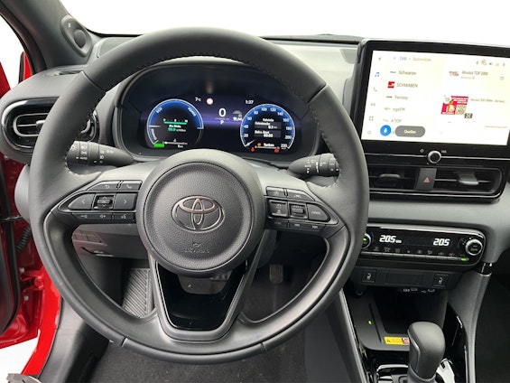 Vehicle image 6 Vehicle image 6