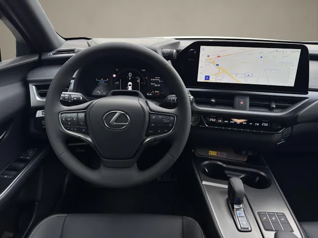 Lexus UX 300h F-Line