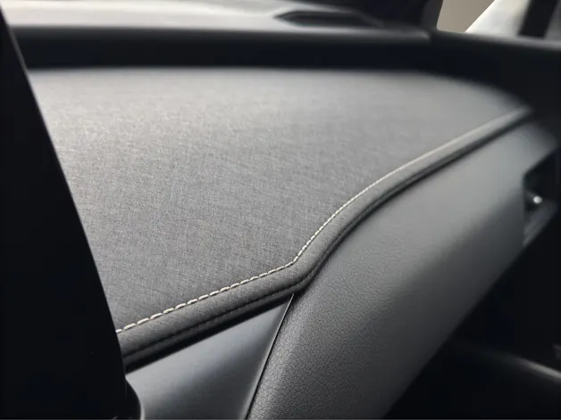 Lexus UX 300h F-Line