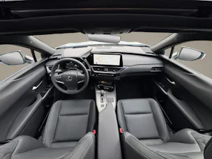 Lexus UX 300h F-Line