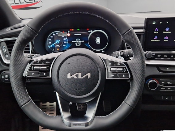 Vehicle image 9 Vehicle image 9