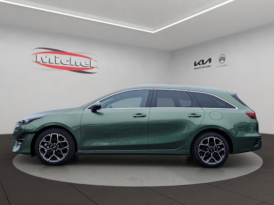 Vehicle image 3 Vehicle image 3