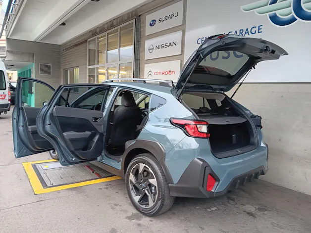Subaru Crosstrek 2.0i e-Boxer Swiss Plus