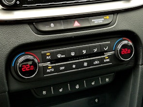 Vehicle image KIA Ceed SW 1.5 T-GDi MHEV GT-Line