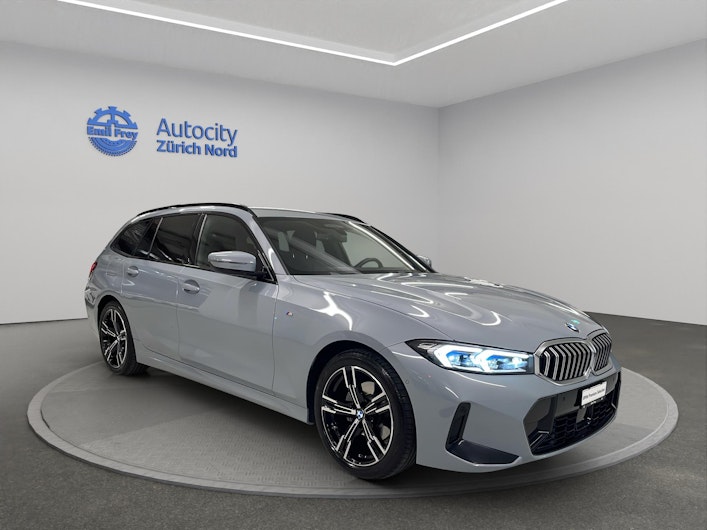 Vehicle image BMW 3 SERIES