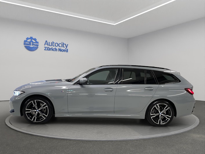 Vehicle image BMW 3 SERIES