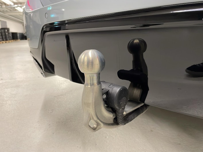 Vehicle image BMW 3 SERIES