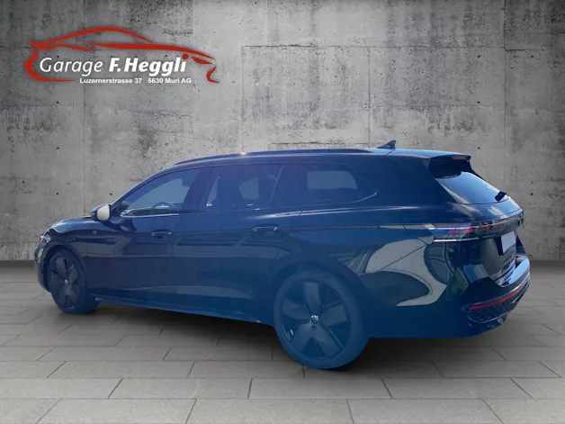 VW Passat Variant 2.0 TDI R-Line DSG 4motion
