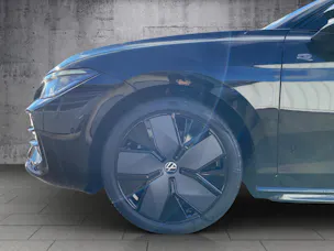 VW Passat Variant 2.0 TDI R-Line DSG 4motion