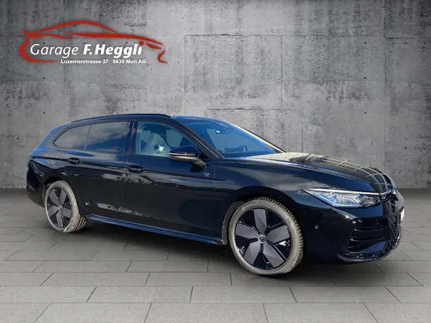 VW Passat Variant 2.0 TDI R-Line DSG 4motion