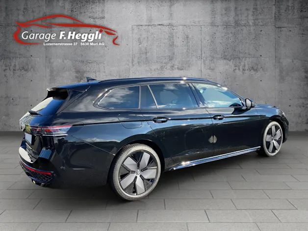 VW Passat Variant 2.0 TDI R-Line DSG 4motion