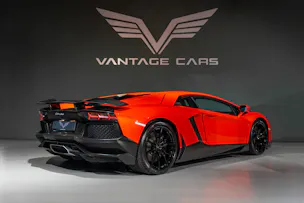 Lamborghini Aventador 6.5