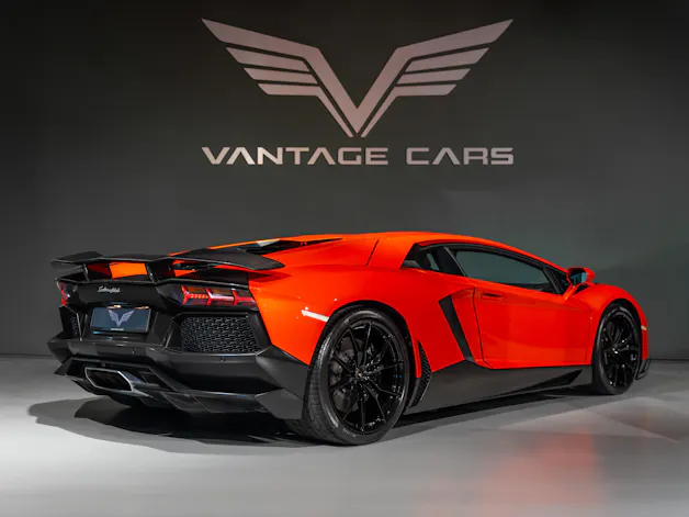 Lamborghini Aventador 6.5