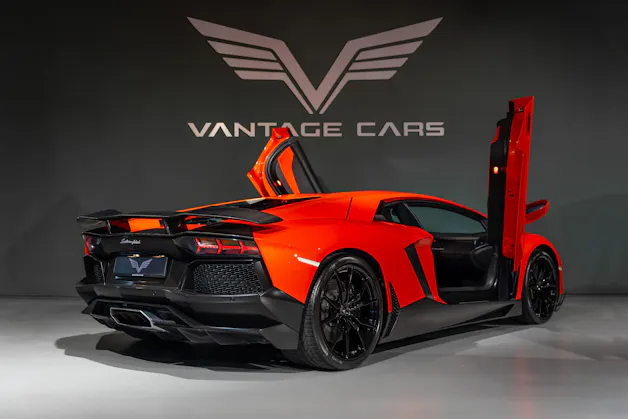 Lamborghini Aventador 6.5
