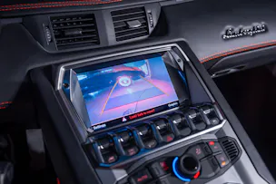 Lamborghini Aventador 6.5
