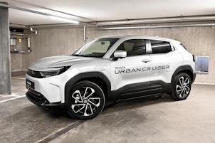 Vehicle image TOYOTA Urban Cruiser Premium AWD