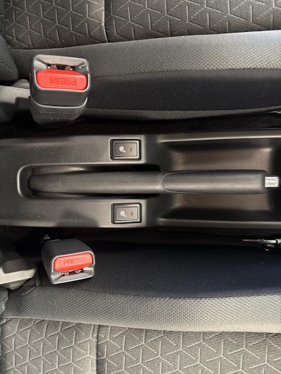 Vehicle image SUZUKI SWIFT