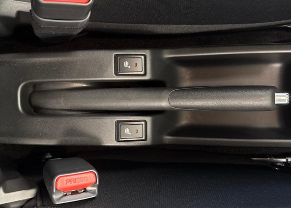 Vehicle image 13 Vehicle image 13