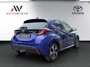 Toyota Yaris 1.5 VVT-i HSD Trend