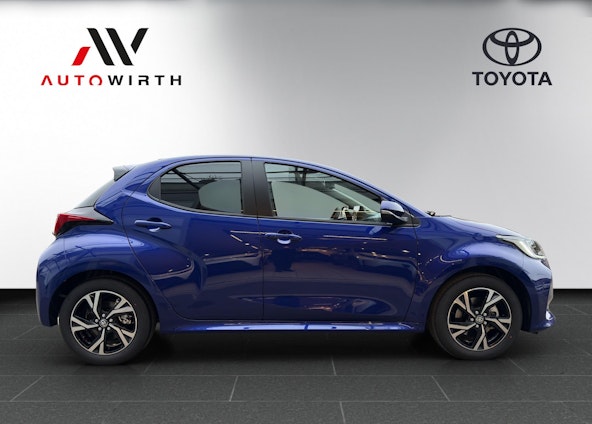 Vehicle image 3 Vehicle image 3