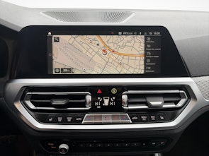 Fahrzeugbild BMW 320d xDrive SAG Touring