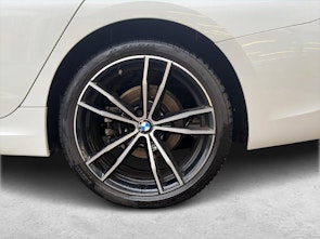Fahrzeugbild BMW 320d xDrive SAG Touring