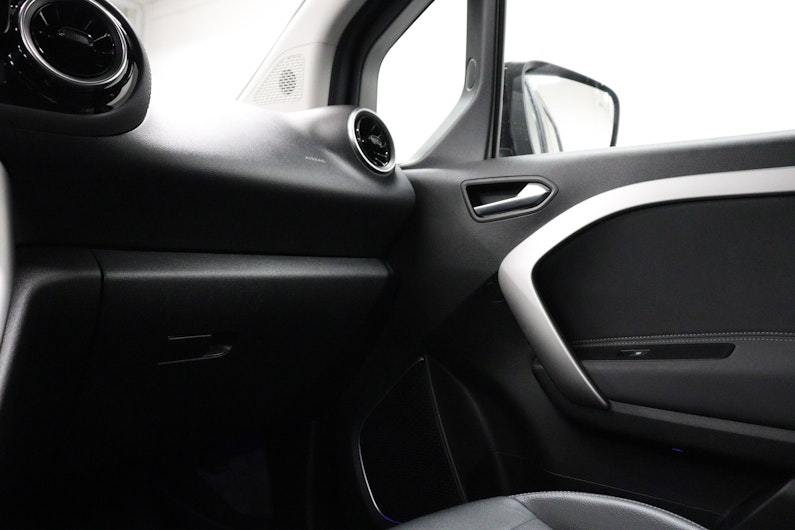 Vehicle image MERCEDES-BENZ DS N°8