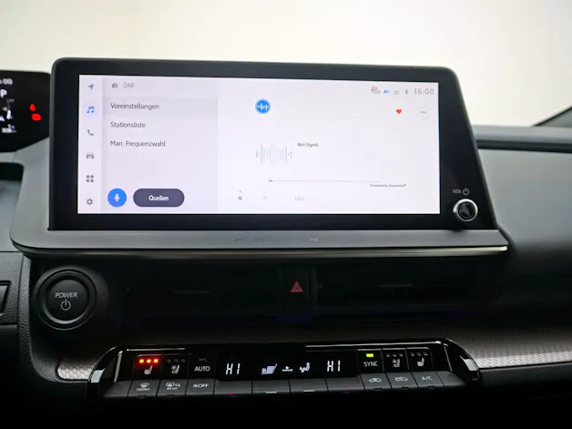 Toyota Prius 2.0 Plug-In-Hybrid Premium