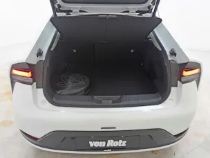 Toyota Prius 2.0 Plug-In-Hybrid Premium